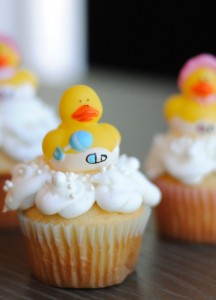 gender reveal cupcake with rubber ducky