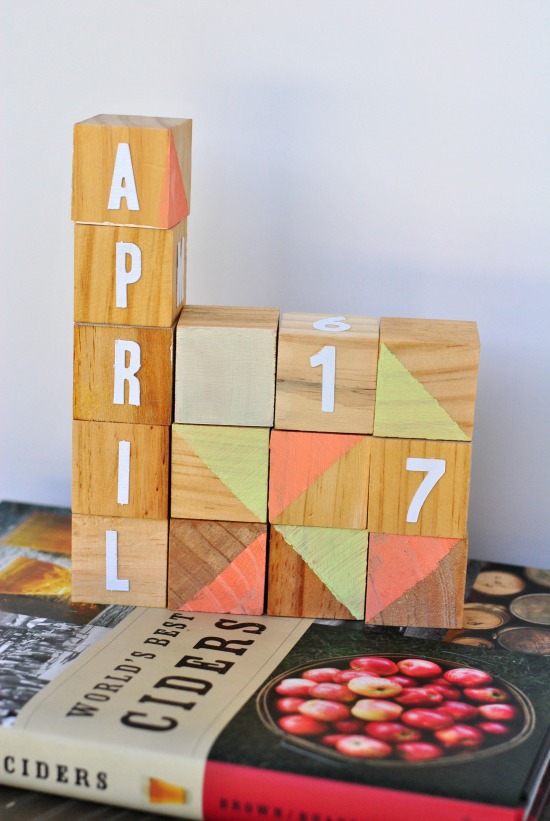 DIY block calendar april with date 2, big